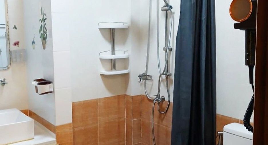 Продажа 4 спальни дом в Саттахип, Паттайя
