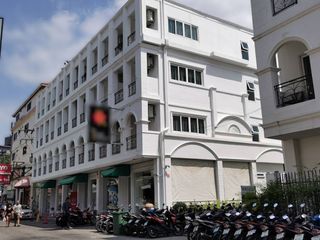 For sale 43 bedrooms hotel in Bang Lamung, Chonburi