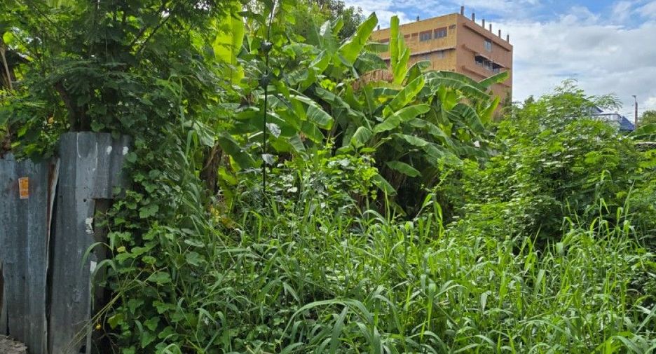 Terreno en venta en Bangkok Yai, Bangkok