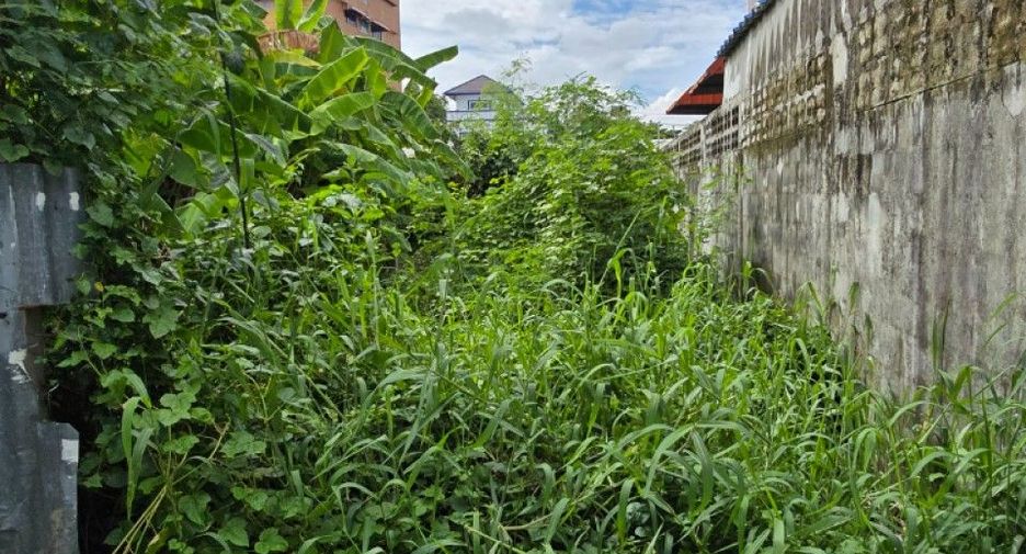 Terreno en venta en Bangkok Yai, Bangkok