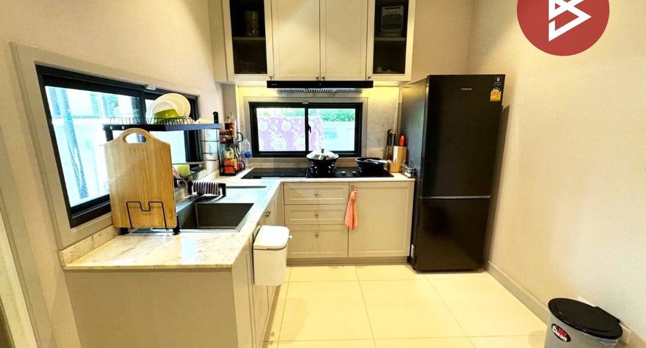 For sale 3 bedrooms house in Bang Phli, Samut Prakan