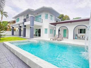 For Rent 4 Bedroom House In Bang Lamung, Chonburi