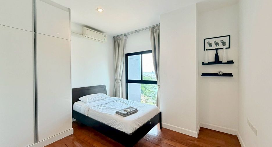 À louer 2 chambres condo à Pratumnak, Pattaya
