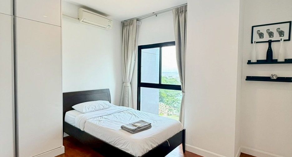 À louer 2 chambres condo à Pratumnak, Pattaya
