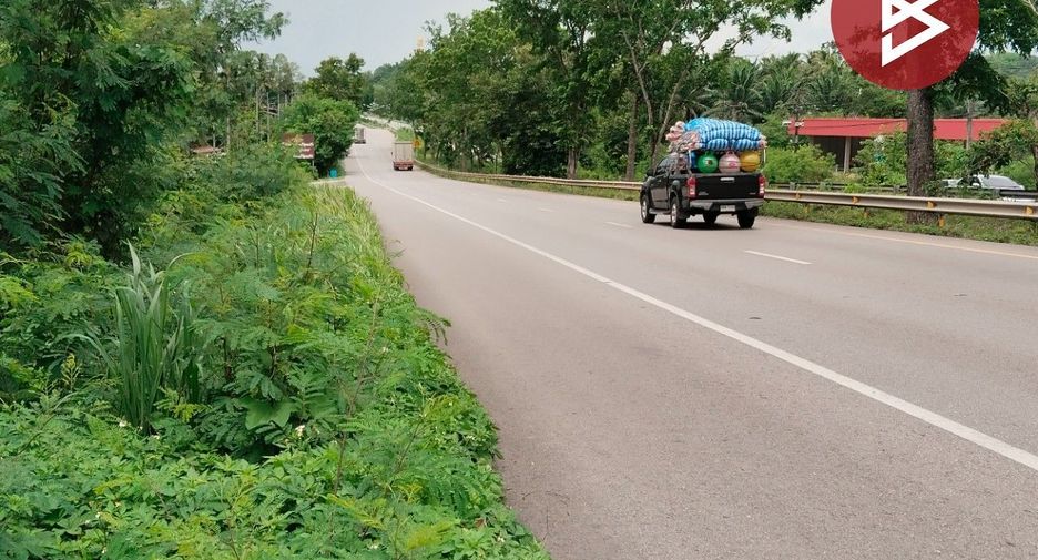 出售 土地 在 Mueang Chumphon, Chumphon