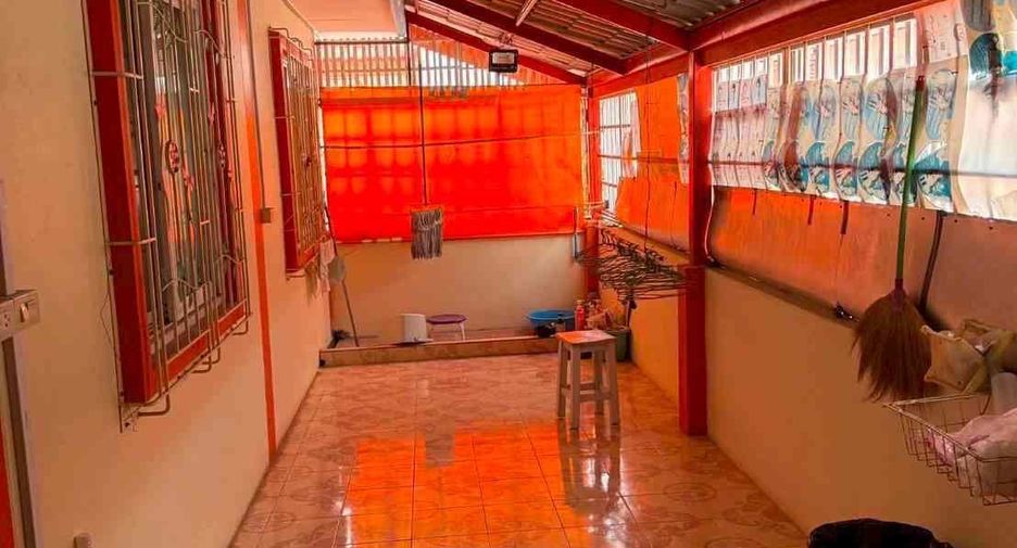 Casa en venta de 2 habitaciones en Phra Samut Chedi, Samut Prakan