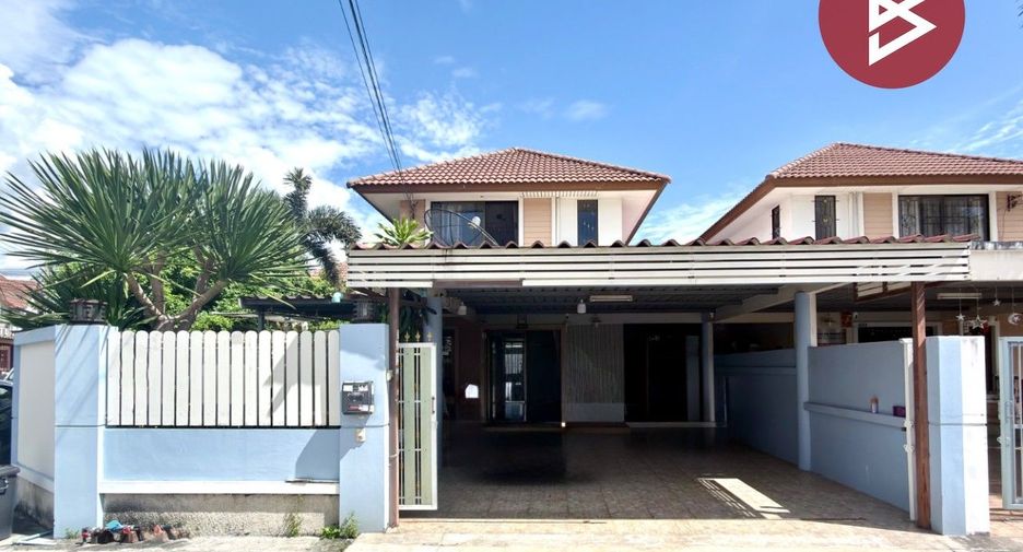Продажа 3 спальни дом в Mueang Chon Buri, Чонбури