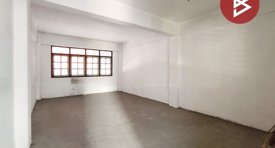 For rent そして for sale 5 ベッドルーム retail Space in Pak Kret, Nonthaburi