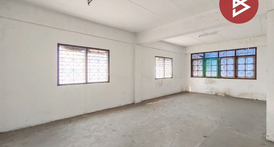 For rent そして for sale 5 ベッドルーム retail Space in Pak Kret, Nonthaburi