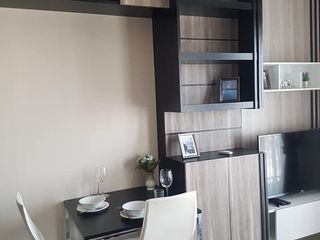 Condo en alquiler de 1 habitaciones en Huai Khwang, Bangkok