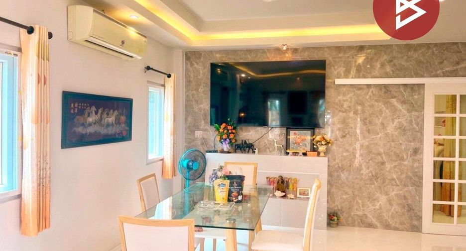 À vendre 2 chambres maison à Mueang Uttaradit, Uttaradit