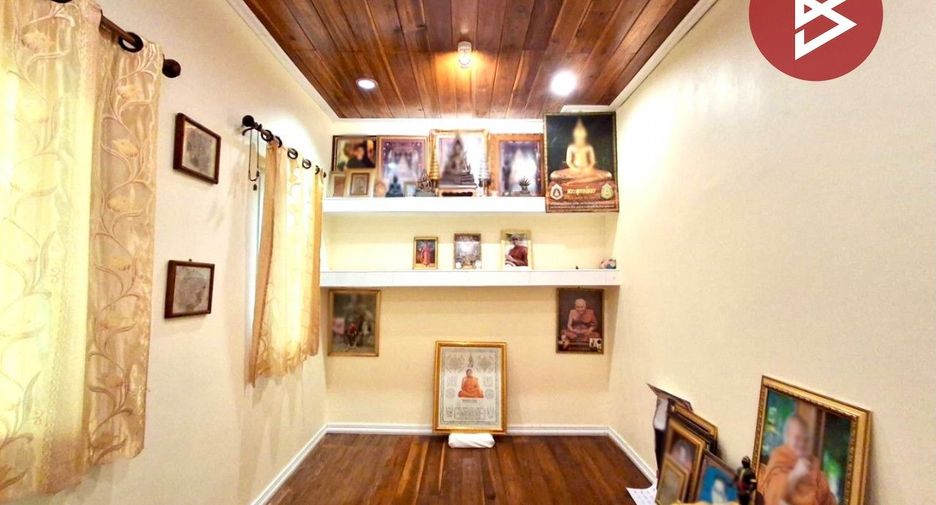 À vendre 2 chambres maison à Mueang Uttaradit, Uttaradit