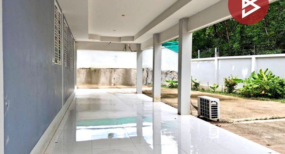 À vendre 2 chambres maison à Mueang Uttaradit, Uttaradit