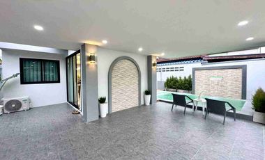 For sale 3 bedrooms villa in Central Pattaya, Pattaya
