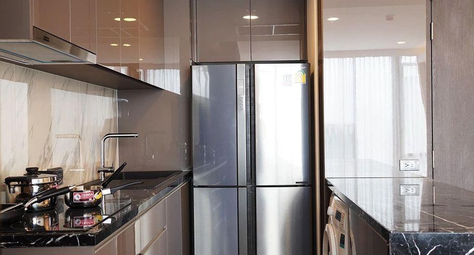 Condo en alquiler de 2 habitaciones en Khlong Toei, Bangkok