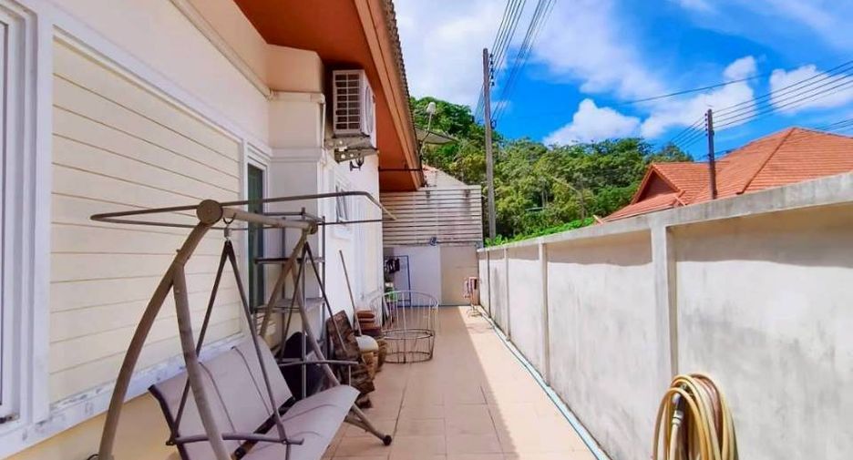 For sale 3 ベッドルーム townhouse in Kathu, Phuket
