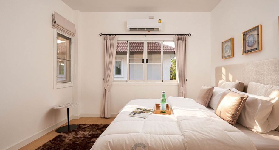 For rent 4 bedrooms house in Mueang Chiang Mai, Chiang Mai