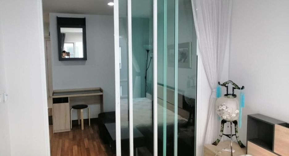 À louer 1 chambre condo à Phra Khanong, Bangkok