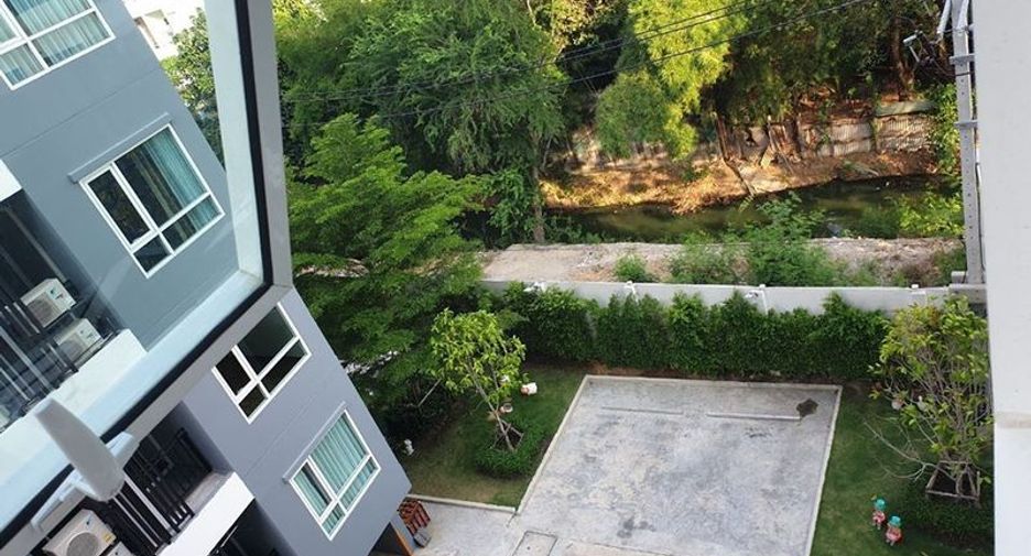 Condo en alquiler de 1 habitaciones en Phra Khanong, Bangkok