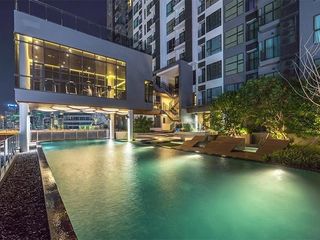 Wohnung zur Miete mit 1 Zimmer in Huai Khwang, Bangkok