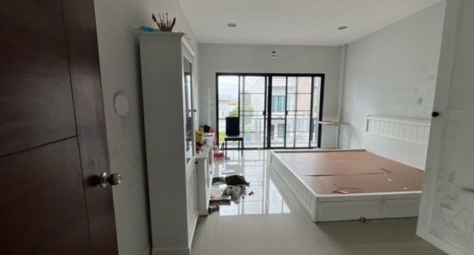 For sale 1 Beds townhouse in Chok Chai, Nakhon Ratchasima