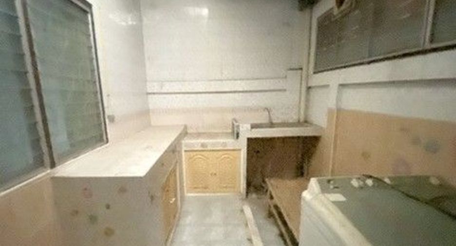 For sale 1 Beds townhouse in Chok Chai, Nakhon Ratchasima