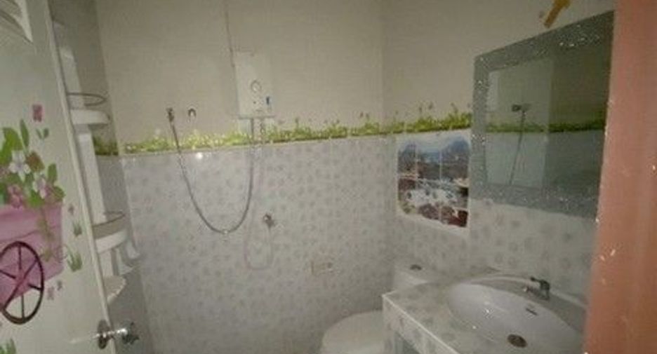 For sale 1 Beds townhouse in Chok Chai, Nakhon Ratchasima
