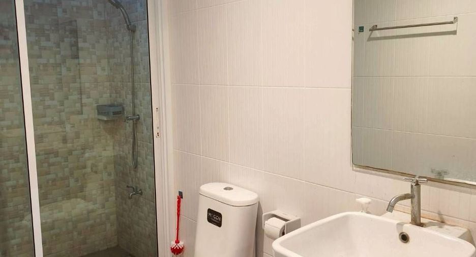 Casa en alquiler y en venta de 3 habitaciones en Mueang Chon Buri, Chonburi