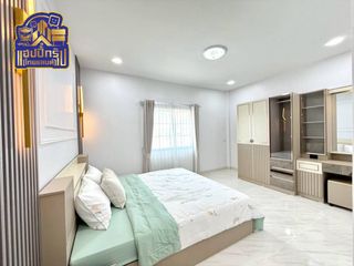 Продажа 3 спальни дом в Si Racha, Чонбури