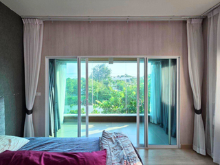 À louer 3 chambres maison à Bang Sao Thong, Samut Prakan