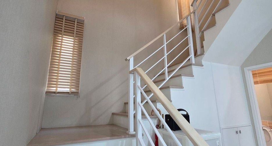 À louer 3 chambres maison à Bang Sao Thong, Samut Prakan