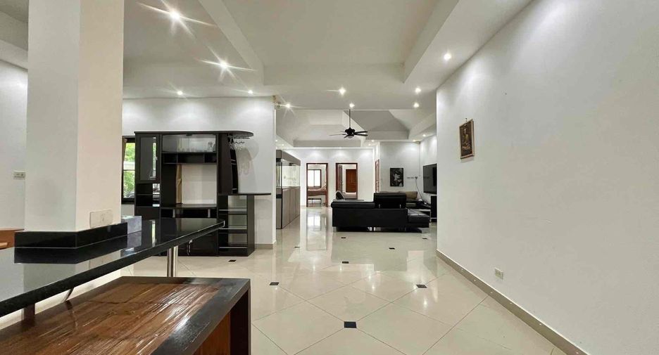 Villa en venta de 3 habitaciones en Jomtien, Pattaya