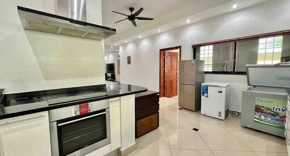 Villa en venta de 3 habitaciones en Jomtien, Pattaya