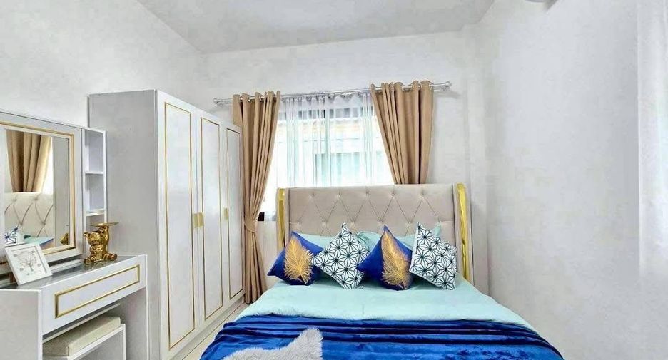 Casa en alquiler de 5 habitaciones en East Pattaya, Pattaya