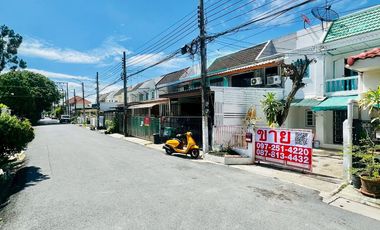 For sale 2 bedrooms townhouse in Bueng Kum, Bangkok