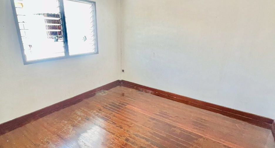 Reihenhaus zum Kauf mit 2 Zimmer in Bueng Kum, Bangkok