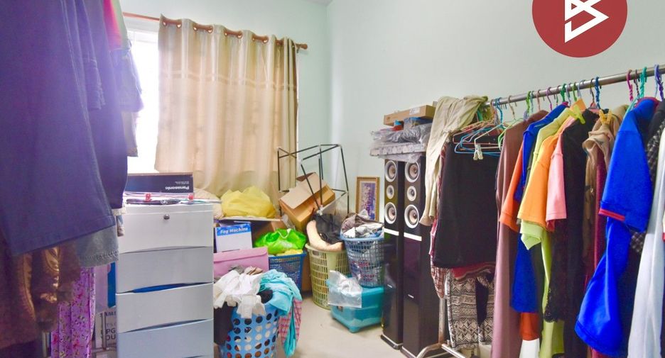 For sale 3 ベッドルーム townhouse in Bang Phli, Samut Prakan