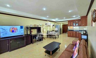 À louer et à vendre studio condo à Pratumnak, Pattaya