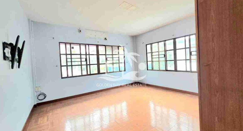 À vendre 3 chambres maison à East Pattaya, Pattaya