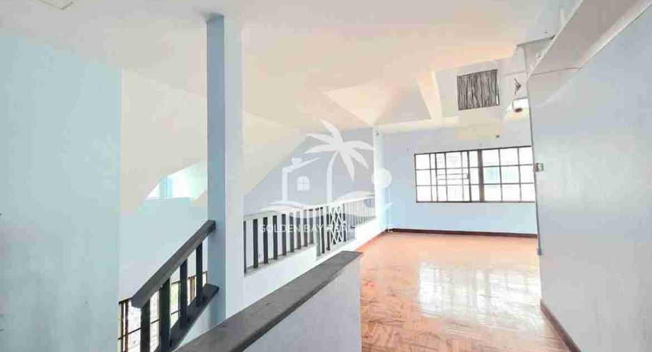 À vendre 3 chambres maison à East Pattaya, Pattaya