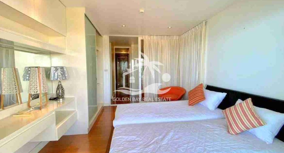 For rent 2 bedrooms condo in North Pattaya, Pattaya