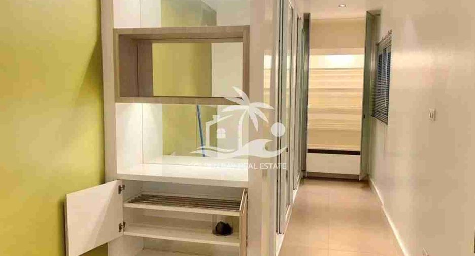 For rent 2 bedrooms condo in North Pattaya, Pattaya