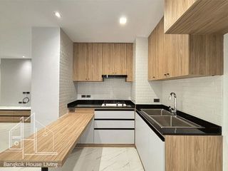 Apartment zur Miete mit 1 Zimmer in Watthana, Bangkok