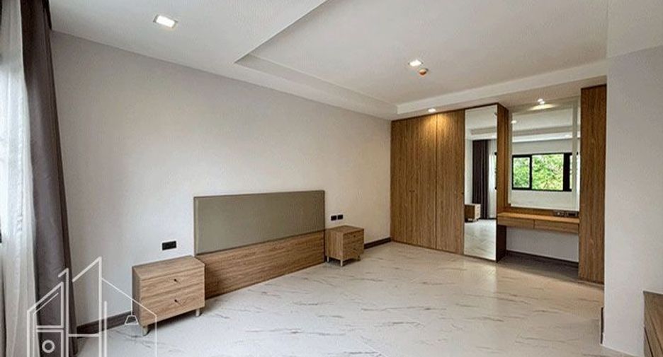 À louer 1 chambre appartement à Watthana, Bangkok