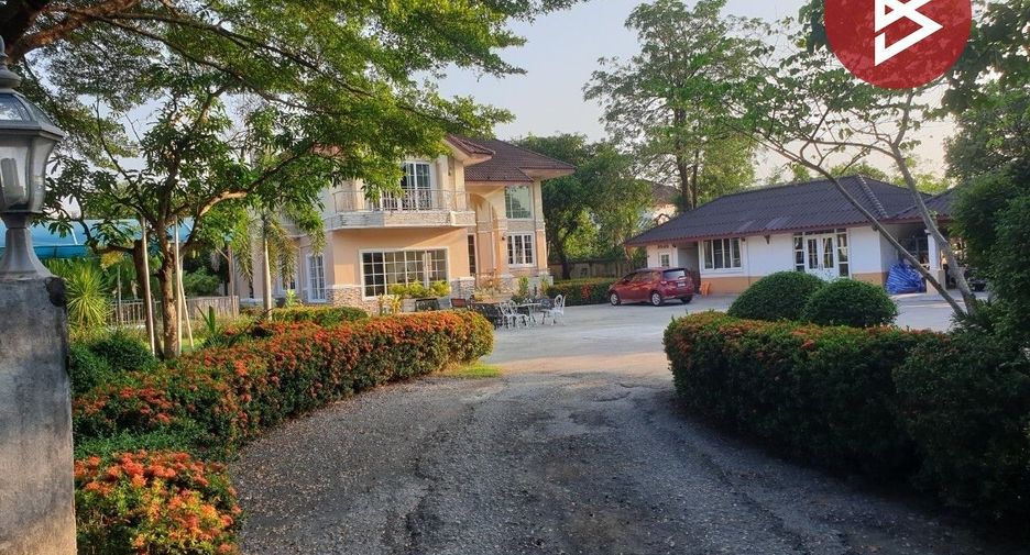 For sale 10 bedrooms house in Lat Krabang, Bangkok
