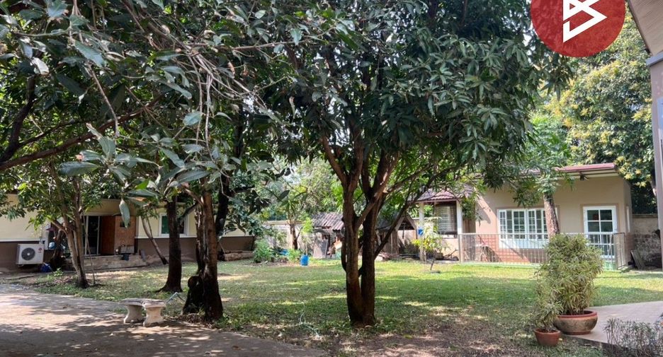 For sale 10 bedrooms house in Lat Krabang, Bangkok