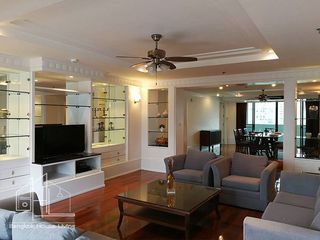 Apartment zur Miete mit 3 Zimmer in Watthana, Bangkok