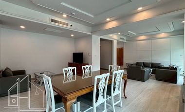 For rent 2 bedrooms apartment in Watthana, Bangkok