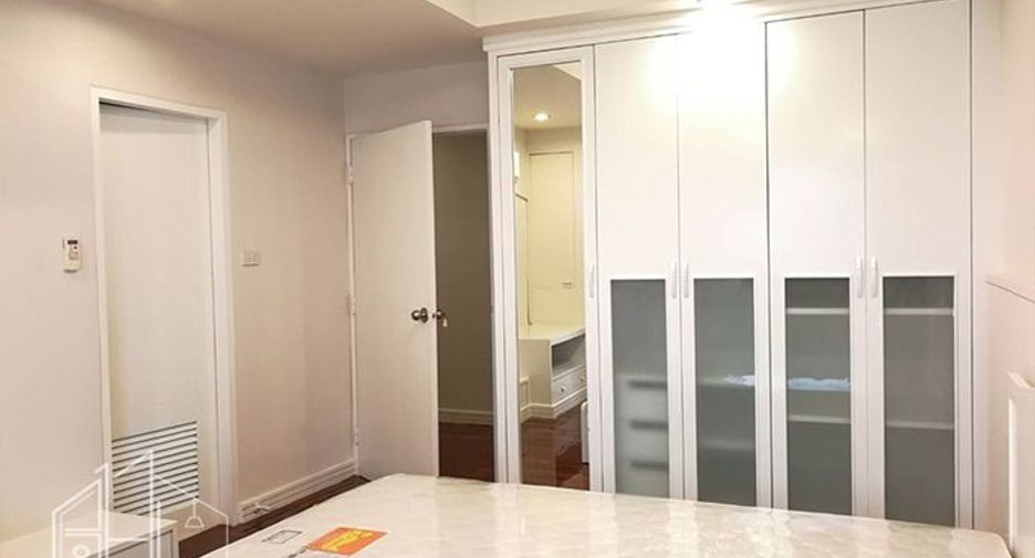 For rent 3 ベッドルーム condo in Khlong Toei, Bangkok