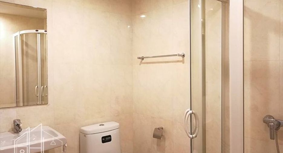 For rent 3 ベッドルーム condo in Khlong Toei, Bangkok